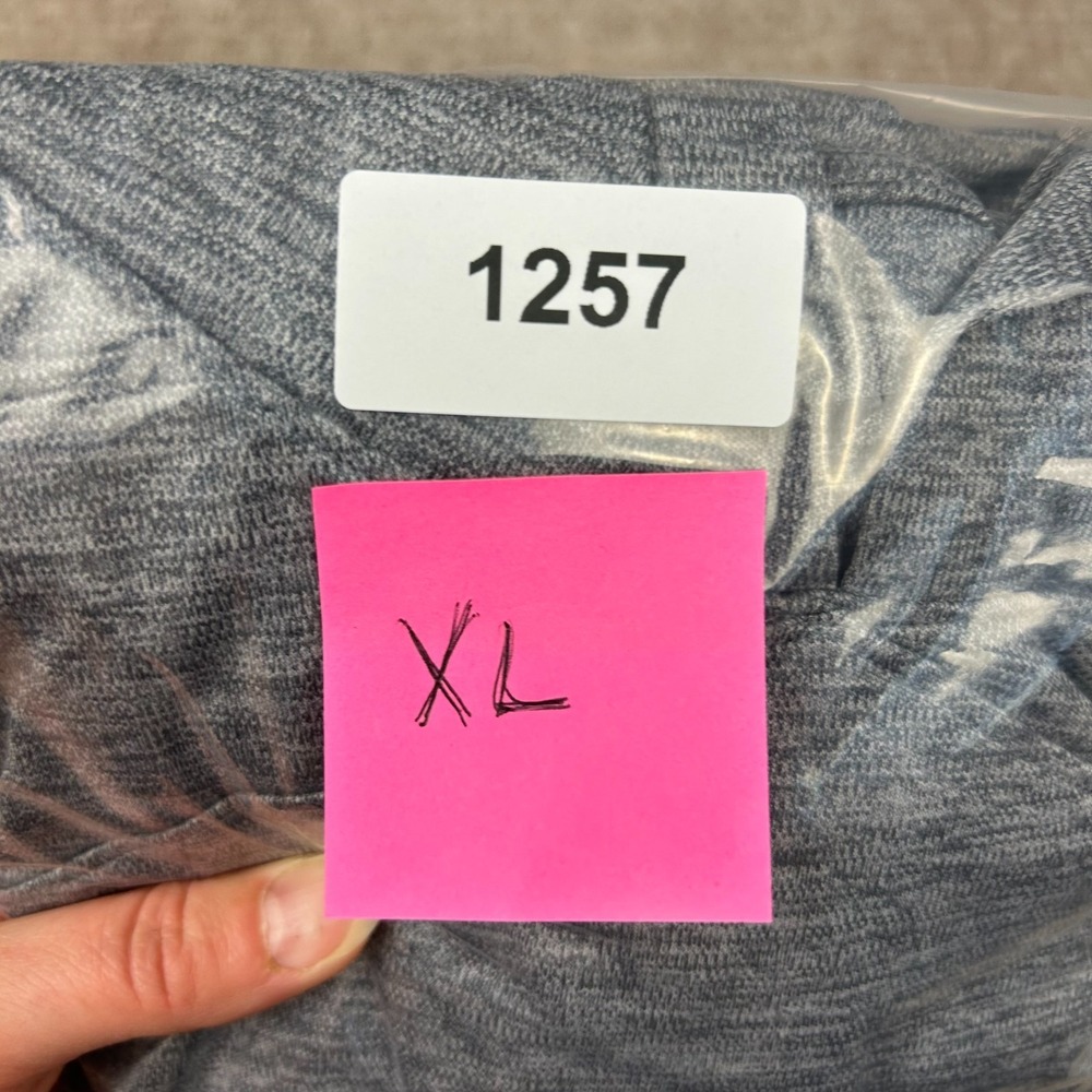 Old Navy Active Hoodie Womens XL Gray Thumbhole Sleeve Athletic Fit Pullover - Picture 12 of 12